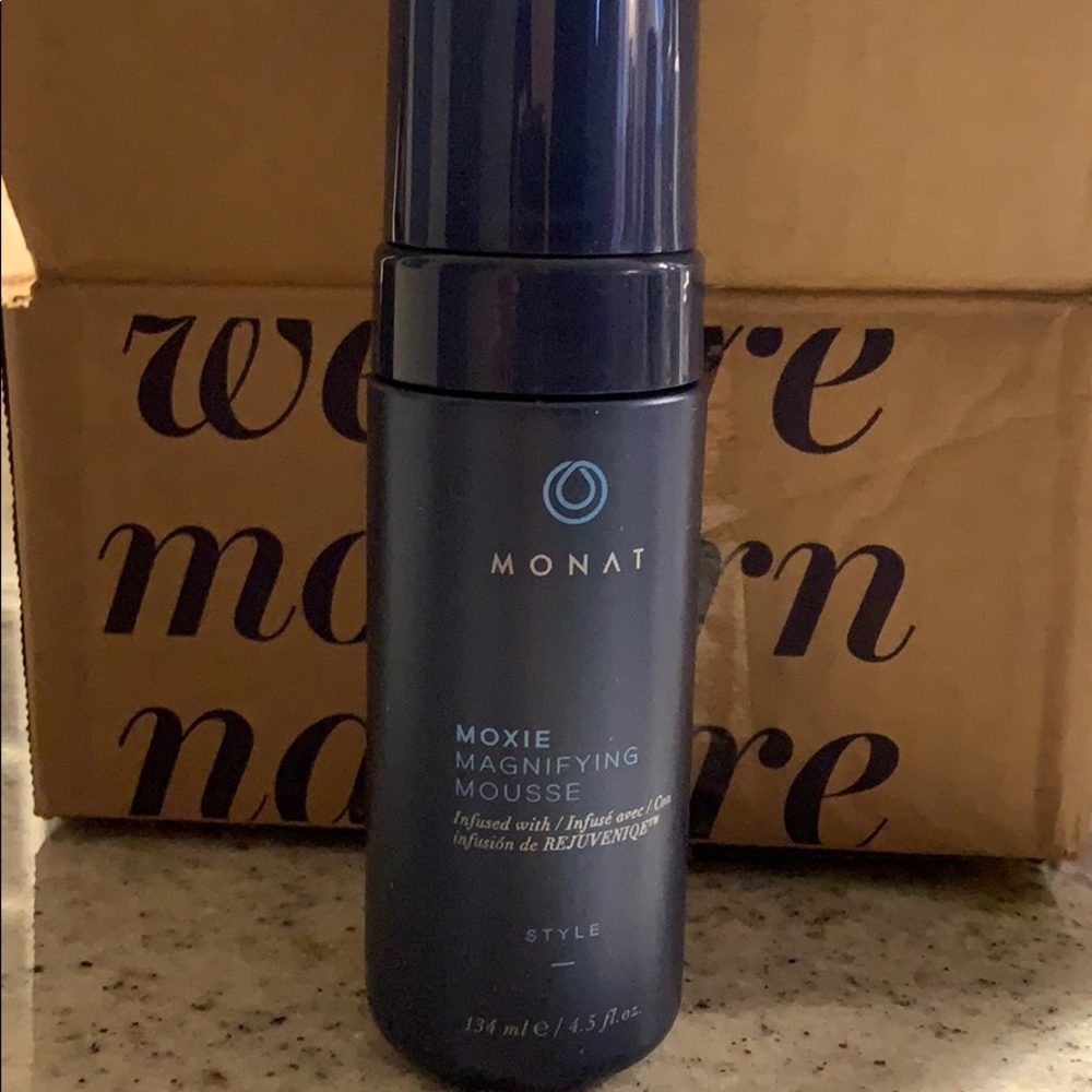 Brand new, Monat Moxie Magnifying Mousse